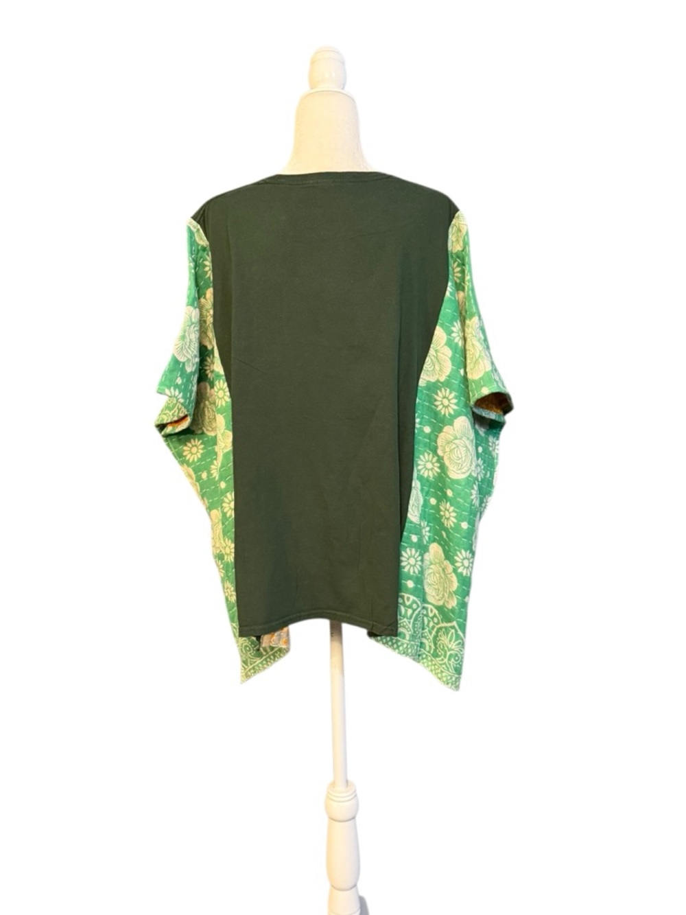 Handcrafted Upcycled John Mellenkamp Kantha Tunic NWT One Size - Picture 7 of 10